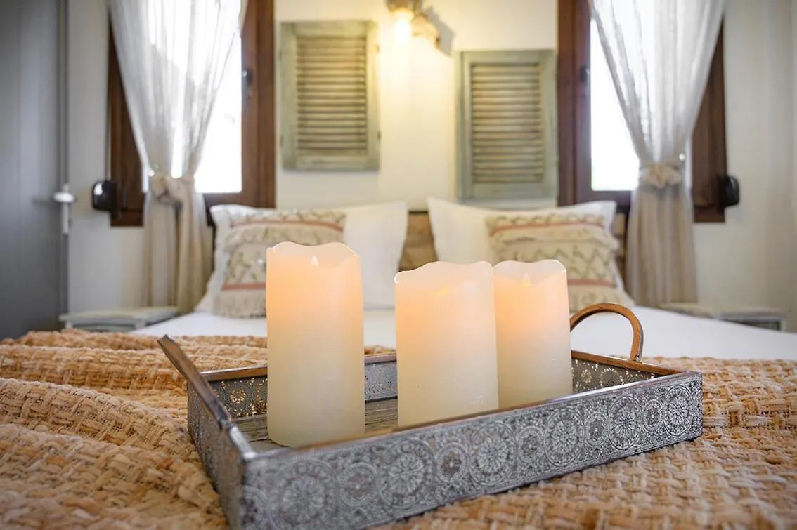 Meltemi Luxury Apartments Νέα Ρόδα Ξενοδοχείο