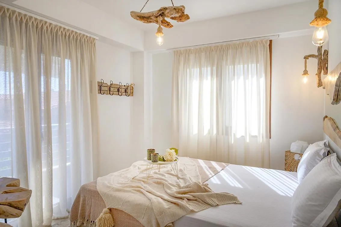 Meltemi Luxury Apartments Νέα Ρόδα Ξενοδοχείο